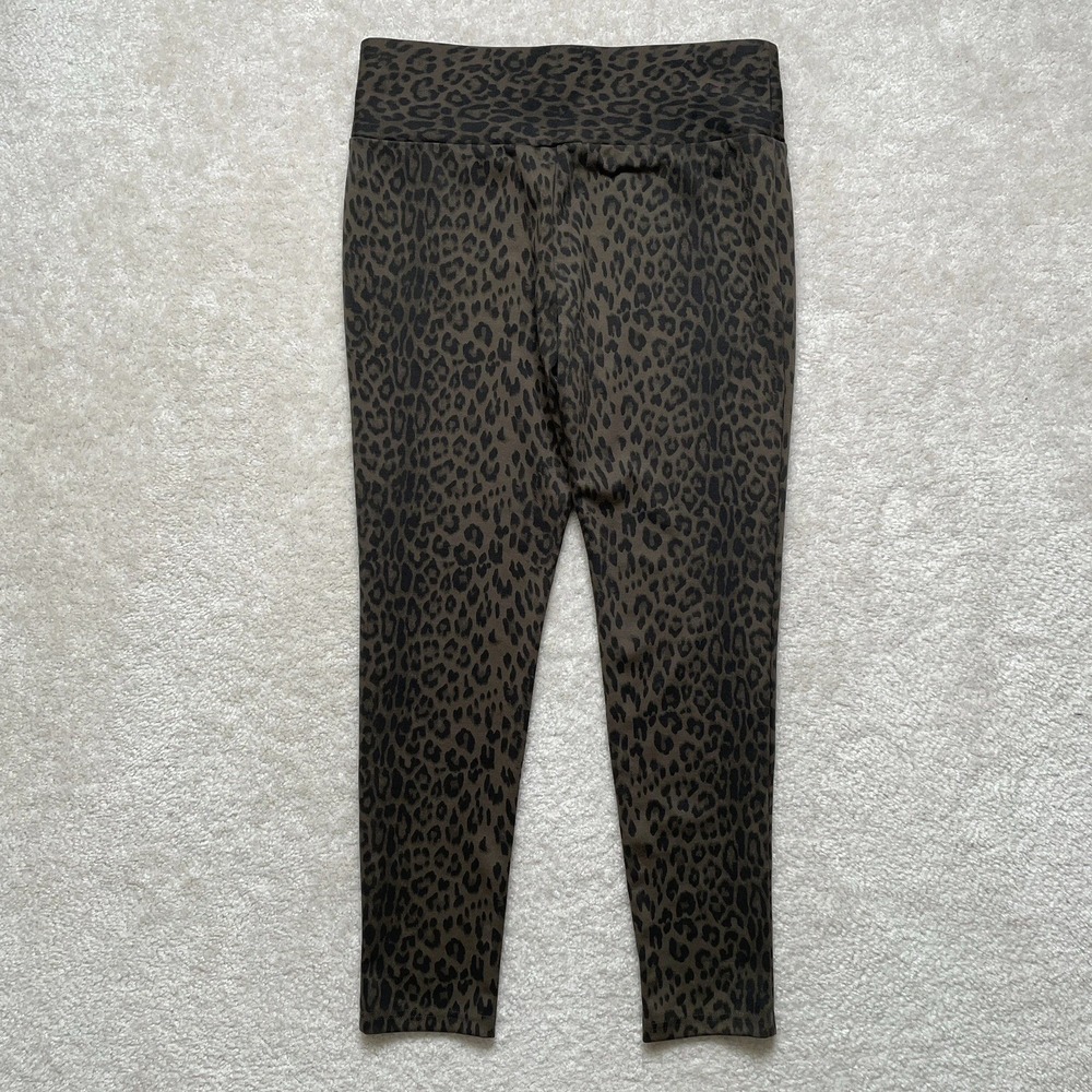 Carmen Marc Valvo Leopard Print Legging Olive Green Women's Medium NWT - Picture 3 of 13